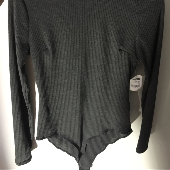 Body suit make offer no price firm - Picture 2 of 3