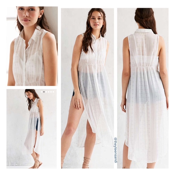 Urban Outfitters Kimchi Blue Rosalind Maxi Shirt - Picture 1 of 1