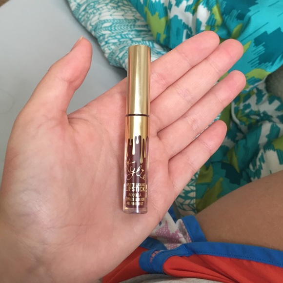 Kylie Jenner mini lip matte
