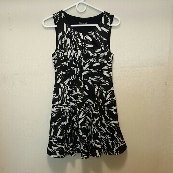 Express cute dress