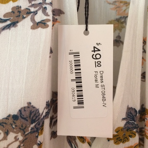 Floral keyhole tunic dress - Picture 2 of 4