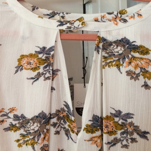 Floral keyhole tunic dress - Picture 4 of 4