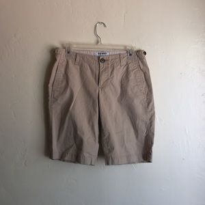‼️FINAL SALE‼️ NWOT Khaki Shorts
