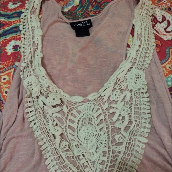 Fashion tank