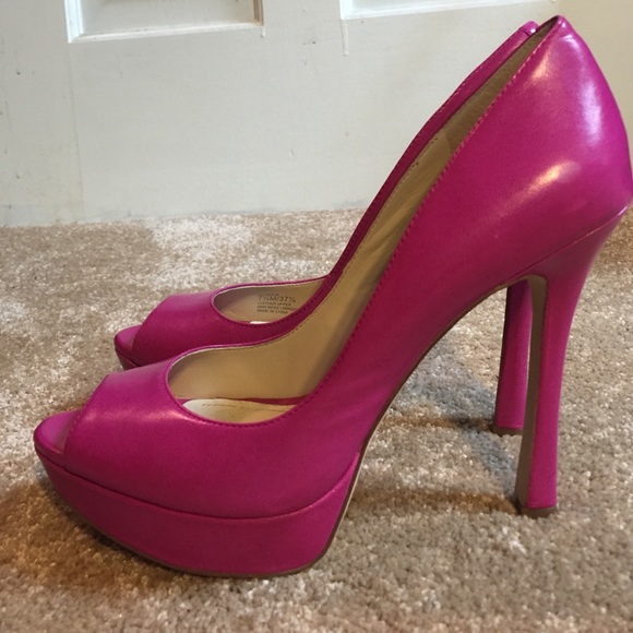 BCBG Pumps