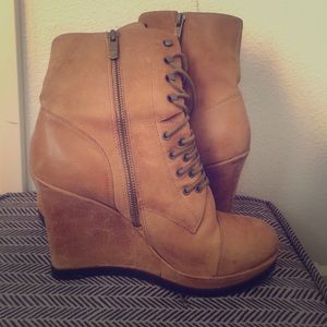 Lightly worn Vince Camuto wedged boots
