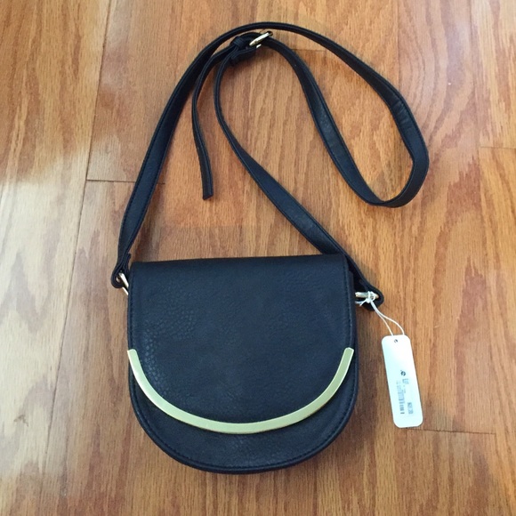 Charming Charlie Black Cross Body - Picture 1 of 4