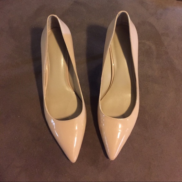 Ann Taylor patent leather blush pumps