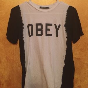 Tie die T shirt obey