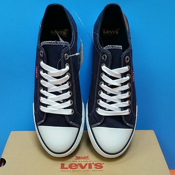 NIB Men's Levi's Stan Buck Sneaker Size 10 - Picture 3 of 4