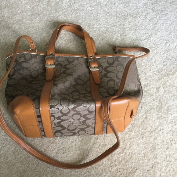 Like new coach purse. Small version. Adorable