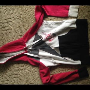 Great condition fox full zip jacket:)