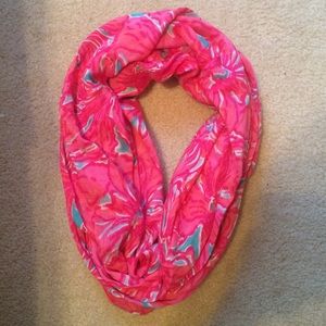 Lilly Pulitzer infinity scarf