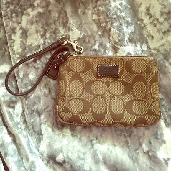 Authentic coach wristlet. Used.