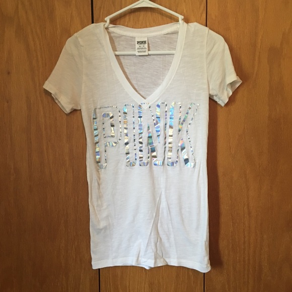 💿Holographic PINK v-neck t-shirt