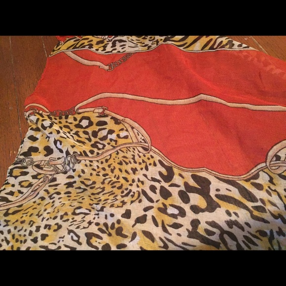Scarf - Picture 3 of 4