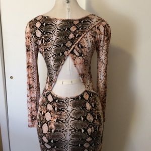 Long Sleeve Light Weight Maxi Dress