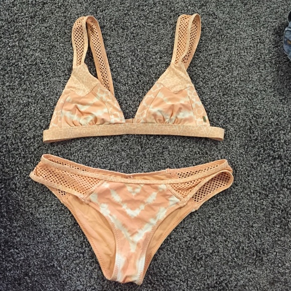 Rip curl suite!