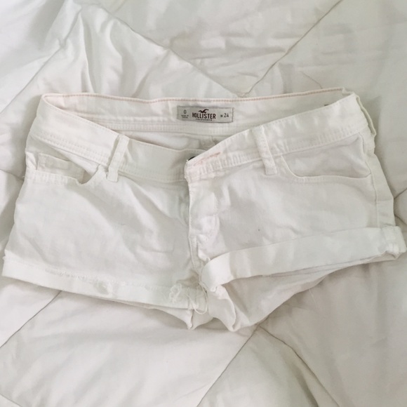 White Hollister shorts size 0