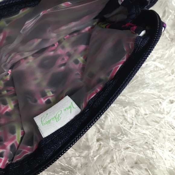??SALE!??Vera Bradley Small Cosmetic Bag - Picture 3 of 4