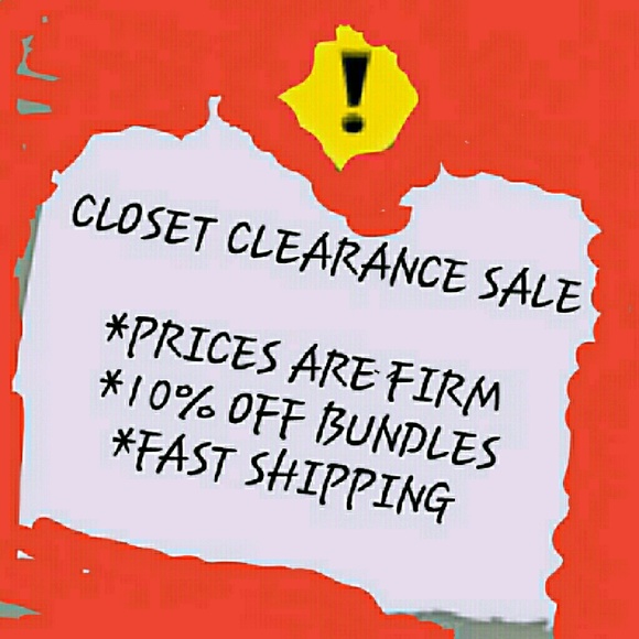 ??SALE!??Vera Bradley Small Cosmetic Bag - Picture 4 of 4