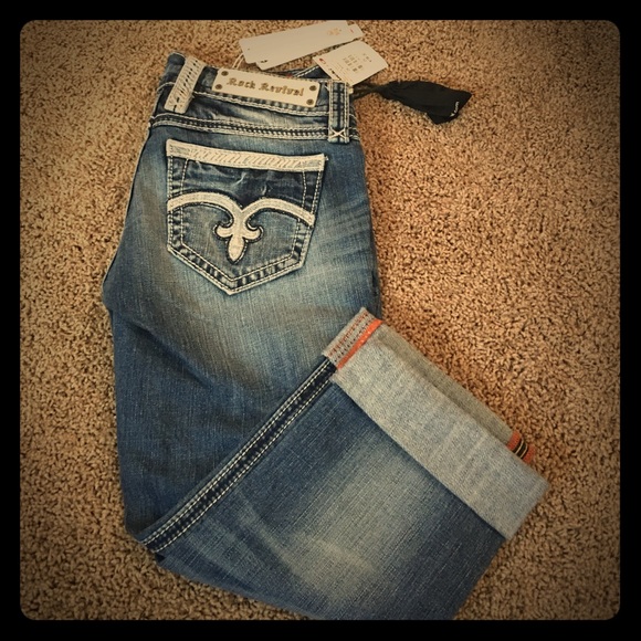NWT Rock Revival Alanis Capris Size 26