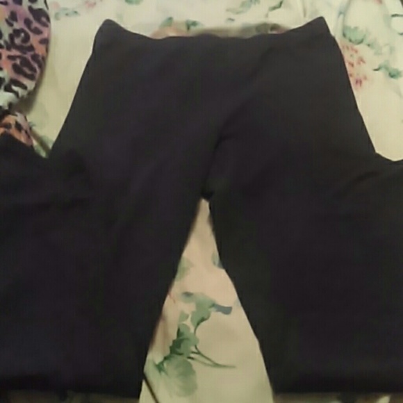 Gray leggigs