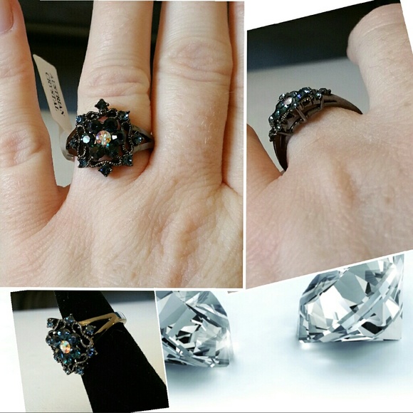 Vintage Ring with Austrian Crystals - Picture 3 of 3