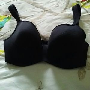 Black balconette t-shirt bra
