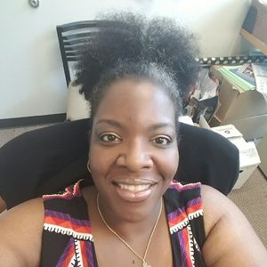 Meet your Posher, Denise j