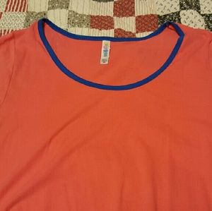 Lularoe 2xl classic Tee