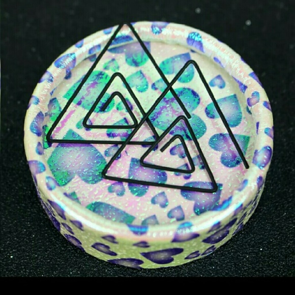 Light As A Feather Earrings - Picture 4 of 4