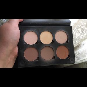 ABH powder contour palette in light to medium
