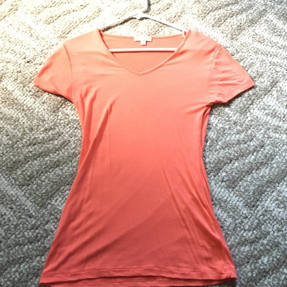 Zenana Outfitters Orange T-shirt!