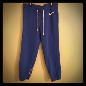 Nike cropped light weight warm-ups
