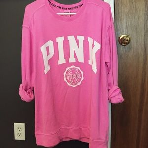 PINK crew neck! 💕