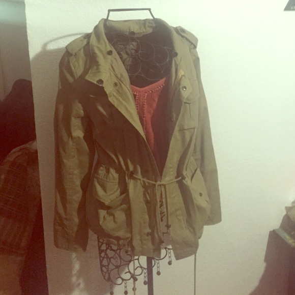 ⭐️traded⭐️Anorak jacket