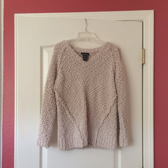 Sweaters - Cream sweater