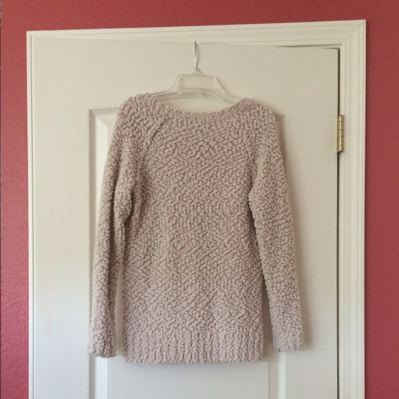 Cream sweater - Picture 2 of 3