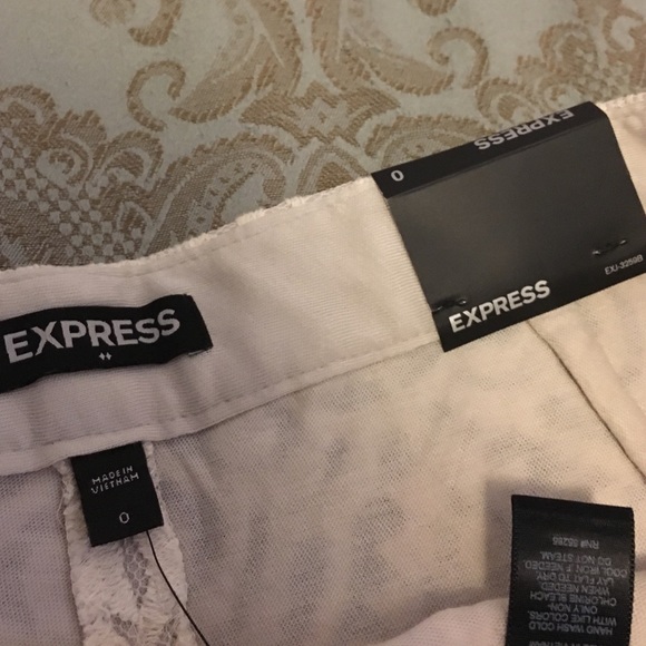 Express Lace Shorts - Picture 2 of 3