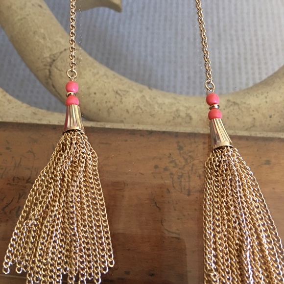 Semi Precious Stone Layered Necklace - Picture 3 of 3