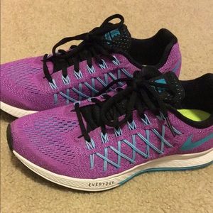 Nike Pegasus 32 purple & blue.