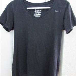 black nike xs womens dri fit tshirt