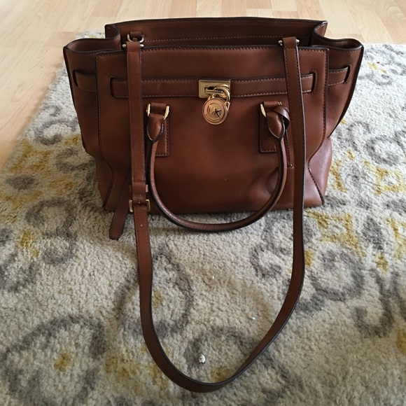 Michael kors purse - Picture 1 of 4