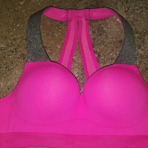 Victoria secret sports bra sz 32b