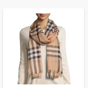 Burberry scarf