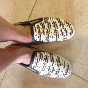 One pair of Sam Edelman shoes