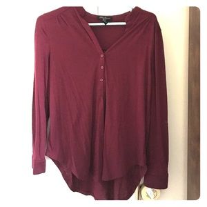Maroon quarter length long sleeve shirt!