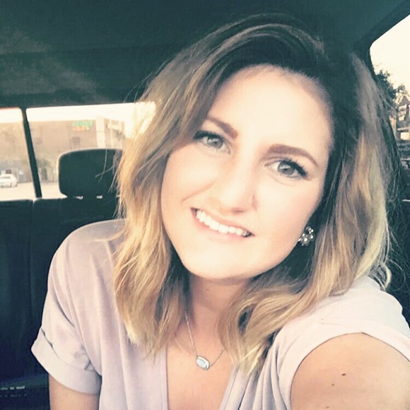 Meet your Posher, Jessica