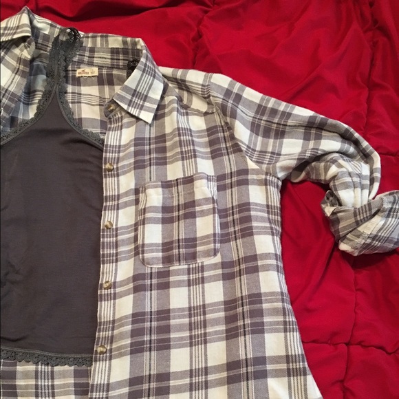 Hollister Flannel soft shirt!